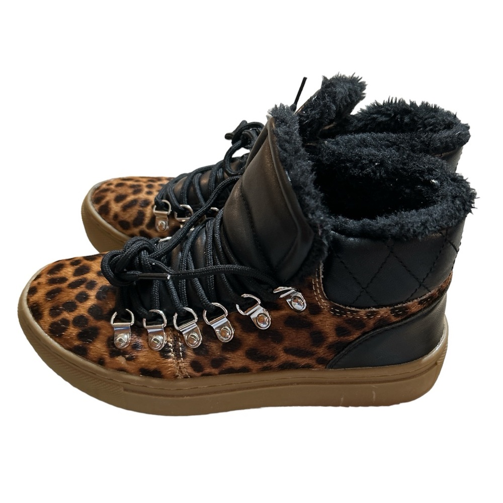 Marc Fisher Daisie Sneaker size 5.5 NEW